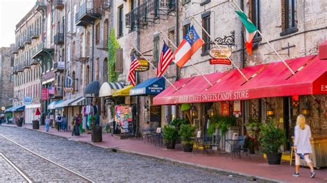 Things to Do on River Street Savannah | Culture Trip