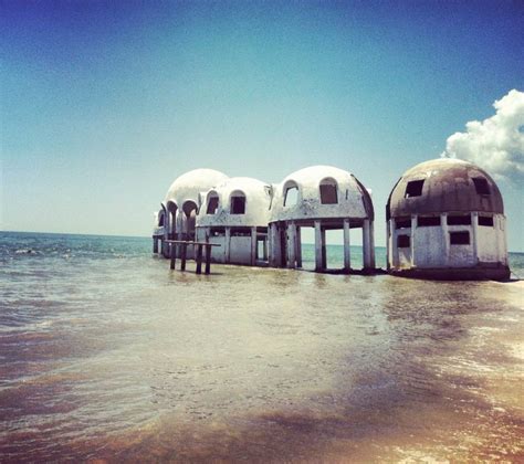 Florida's Bizarre Dome Homes