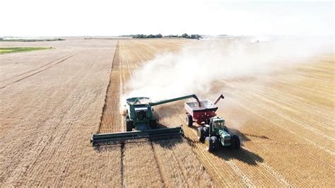 Wet weather makes mud of farm tires - Manitoba Co-operator