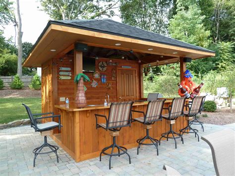 Backyard Tiki Bar | Backyard Ideas