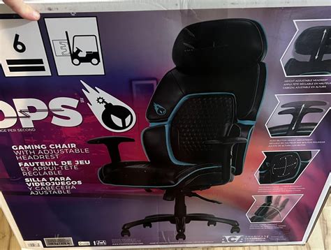 New DPS Gaming Chair In Store : r/Costco