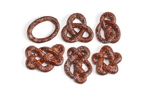 Knot Theory Pretzels - Modernist Bread