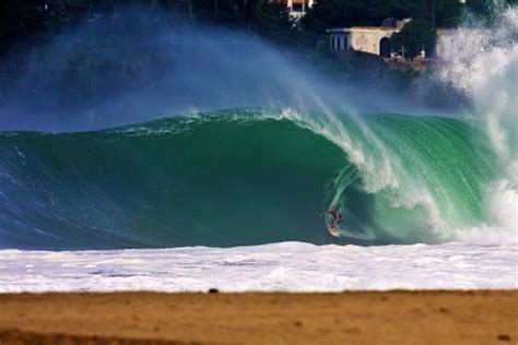 How to surf Puerto Escondido | Surfing, Surfing waves, Mavericks surfing