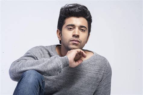 Nivin Pauly Stills-Images-Photos-Malayalam Movie 2015