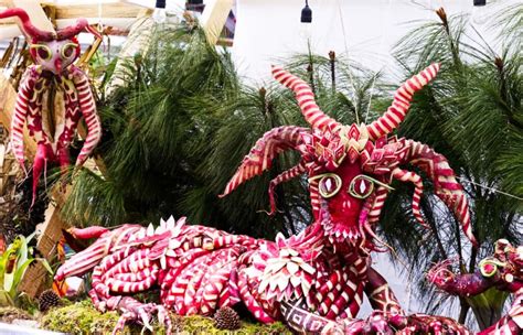 Noche de Rabanos 2024: Night of the Radishes Festival Oaxaca