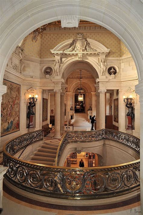 Château de Chantilly - Interior (by Philippe_28) | Architecture ...