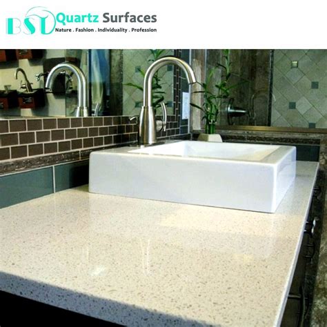 Iced White Quartz Slabs for Kitchen Countertop - White Quartz Kitchen ...