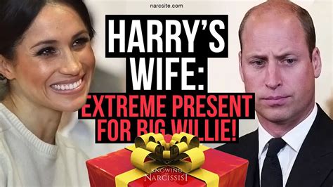 Harry´s Wife : Extreme Present Big Willie (Meghan Markle)