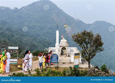 White Pagoda Style Jain Temples Surrounded by Parasnath Hill Range ...