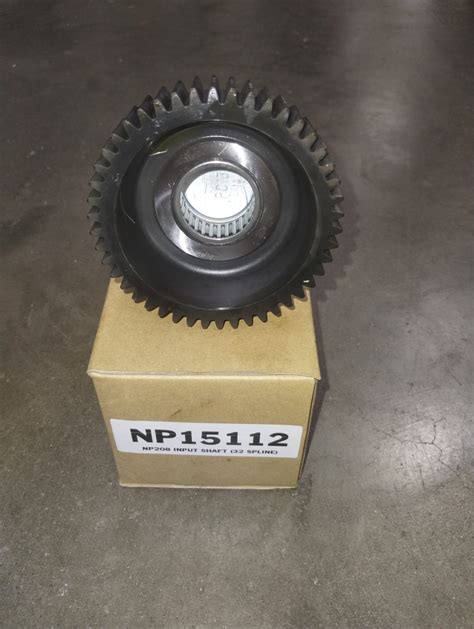 NP208 GM Chevy Transfer Case Input Shaft 32 Spline TH400 65 Muncie 1981 ...