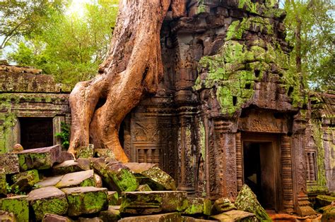 8 of the World’s Most Awe-Inspiring Ancient Ruins