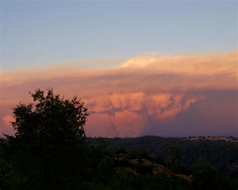 Photography: Pyrocumulus Clouds – Bridgette Tales