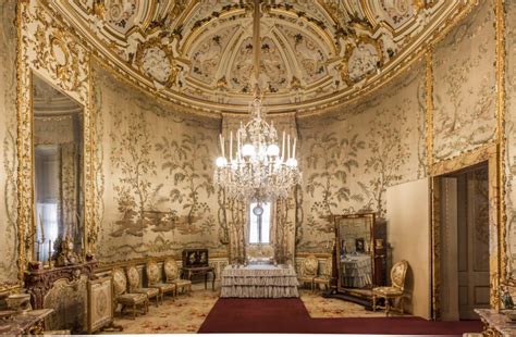 The Oval Room - PALAZZO PITTI