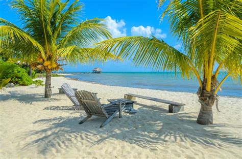 The 6 Best Beaches in Belize