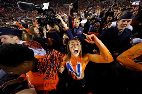 Photo Of This Auburn Fan Is Going Viral During Game vs. Alabama - The Spun