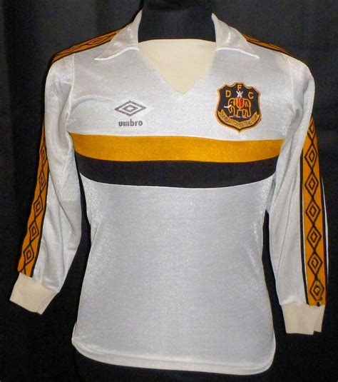 Dumbarton FC 1981-82 Home Kit