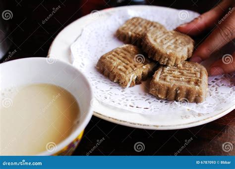 Tibetan Butter Tea And Tsampa Stock Photos - Image: 6787093