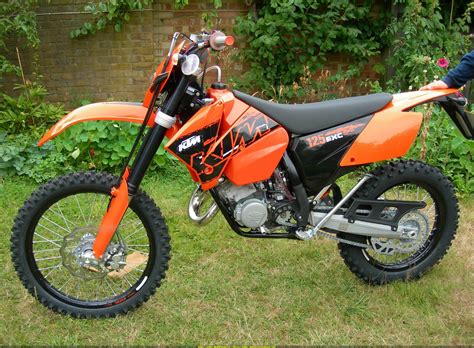 2007 KTM 125 EXC - Moto.ZombDrive.COM