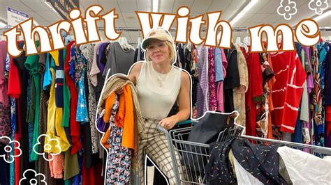 THRIFT WITH ME | 3 thrift stores in one day + tons of colorful summer ...