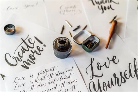 Four hand lettering types for beginners - The Pen Company Blog