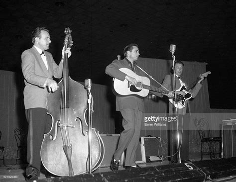 Marshall Grant with Kay M-1, Johnny Cash and Luther Perkins | TalkBass.com