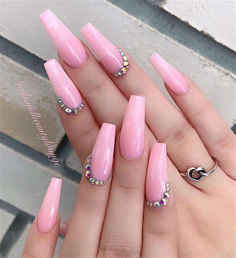 32 Super Cool Pink Nail Designs That Every Girl Will Love | Polish and ...