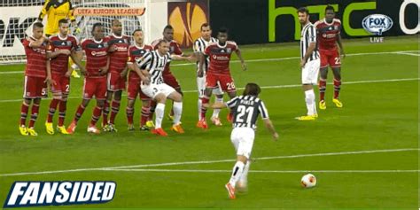 Juventus 2 - 1 Lyon. Pirlo free kick goal | Free kick, Juventus, Soccer ...