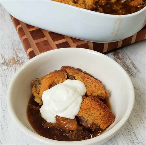 Sticky Fig Pudding Cake - Grits and Gouda