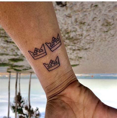 Gustavus Three Crowns Tattoo | Crown tattoo, Triangle tattoo, Tattoos