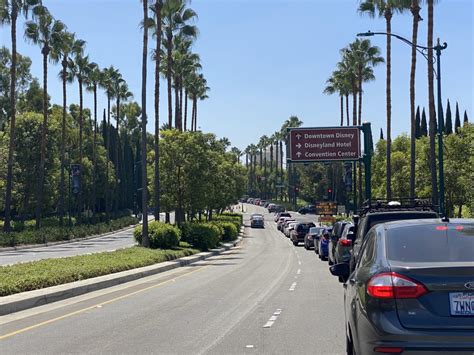 PHOTO REPORT: Disneyland Resort 8/30/20 (Parking Nightmares, Multi-Hour ...