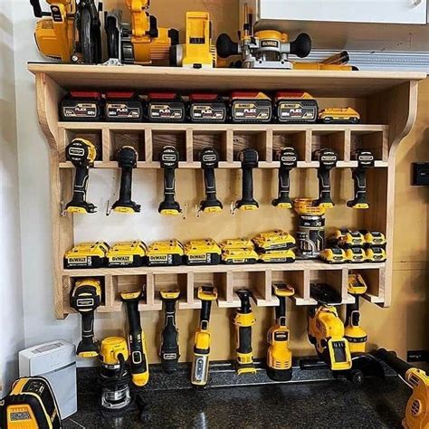 Garage tool storage | Gabinete para herramientas, Muebles para ...