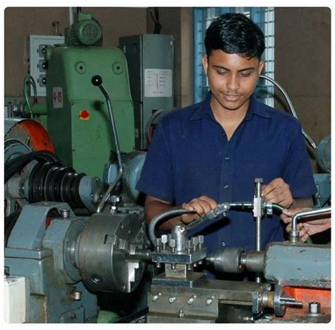 Tool And Die Maker Training in Kanha | ID: 9918699988