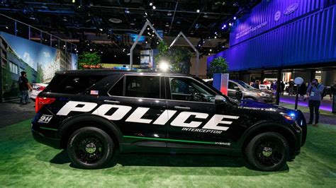 [UPDATE] Ford Kills Explorer Hybrid So It Can Keep…