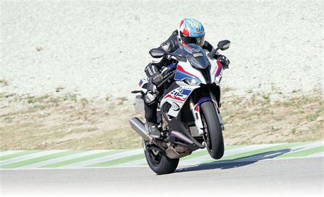 10 Things You Need To Know Before Buying A BMW S1000RR