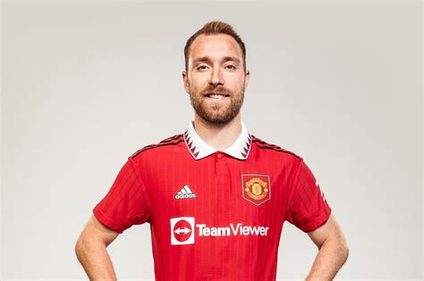 First pictures as Manchester United unveil Christian Eriksen as second ...