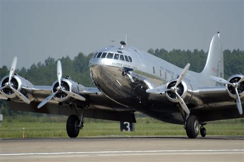 Boeing S-307 Stratoliner Arrives at Washington Dulles Airport Boeing ...