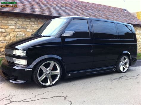 Custom Chevy Astro Lowrider Van