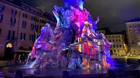 Rome illuminates Piazza Navona fountains with light shows for Christma