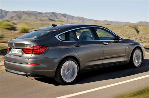 Refreshed 2014 BMW 5 Series Gran Turismo Keeps the Hunchback