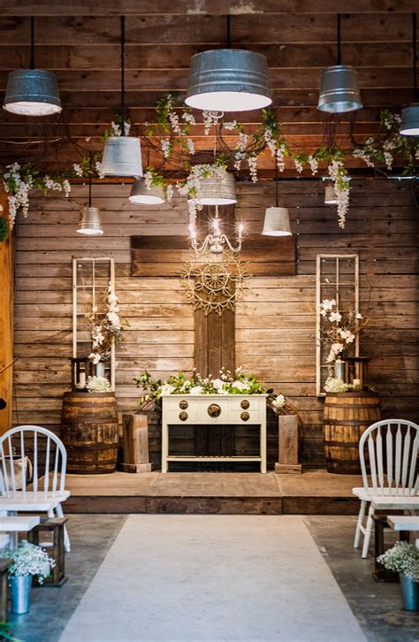 Country Barn Reception Decor Ideas