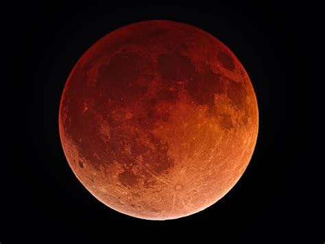 Blood Moon Total Lunar Eclipse 2022: When To See It In PA | Across ...