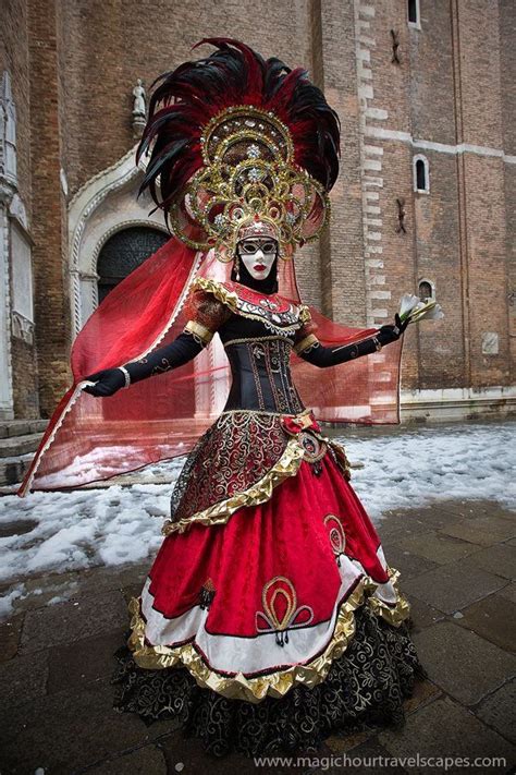 Charlie Change on Twitter | Venice carnival costumes, Venetian costumes ...