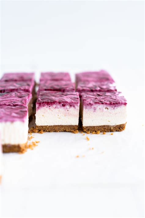 No Bake Mixed Berry Cheesecake Bars - Cloudy Kitchen