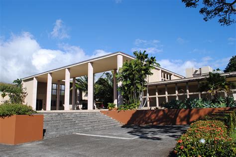 University of Hawaii Manoa Self-Guided Tour - Docomomo