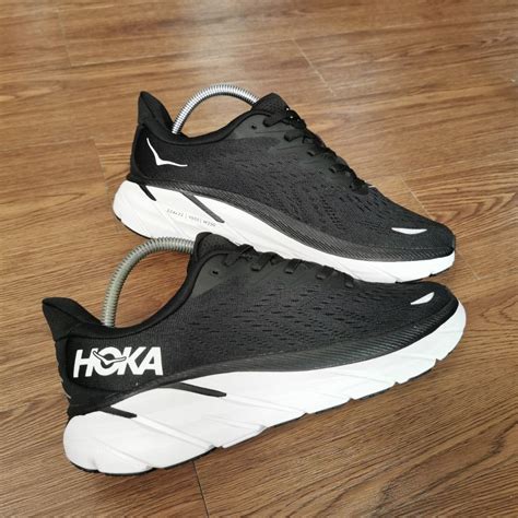 Hoka Clifton 8 black, Women's Fashion, Footwear, Sneakers on Carousell