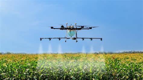 Drones in agriculture, the contribution of technology