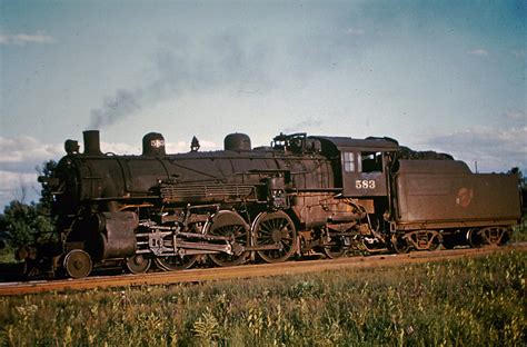 4-6-2 "Pacific" Locomotives: Classes, Streamlining, Images