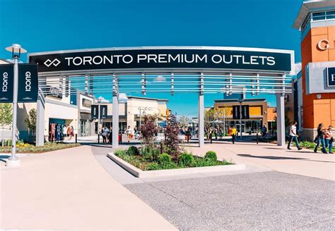 Toronto Premium Outlets