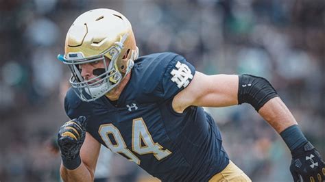 Cole Kmet, Tight End, | Irish Sports Daily