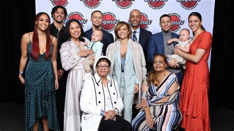 Stephen Curry's parents leave aside their differences to celebrate NBA ...